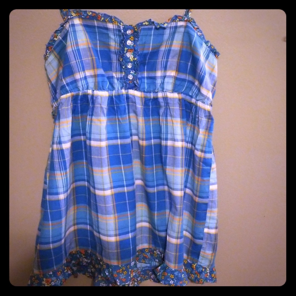 Plaid top